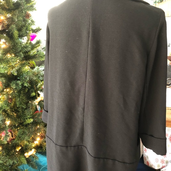 Plus size black blazer - Picture 3 of 5